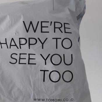 Product Review of TOMOMI - NECK PILLOW ESSE MEMORY FOAM ASSORTED from Tokopedia customer review 0