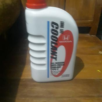 Product Review of Air Cairan Pendingin BIRU HONDA Radiator Coolant TYPE 2 Biru Genuine original baru 1 botol 1 liter Made In Thailand car from Tokopedia customer review 0