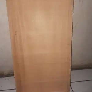 gilesan kayu / papan cuci kayu