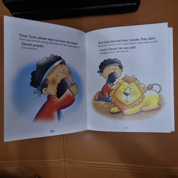 Product Review of Buku Cerita Anak Kristen Candle Alkitab untuk Balita - Juliet David from Tokopedia customer review 1