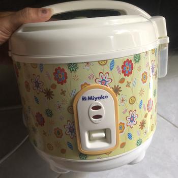 Product Review of Rice Cooker Miyako MCM 609 Magiccom kecil 0,6 liter from Tokopedia customer review 0