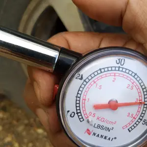 NANKAI ALAT UKUR TEKANAN ANGIN BAN LONCENG TIRE PRESSURE GAUGE 185-04