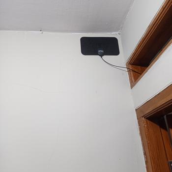 Product Review of ANTENA TV DIGITAL INDOOR DVB-T2 + SIGNAL BOOSTER AMPLIFER from Tokopedia customer review 1