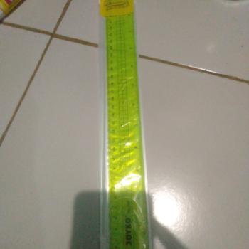 Product Review of Flexible Ruler Penggaris Lentur Joyko RL-301 30 cm from Tokopedia customer review 0