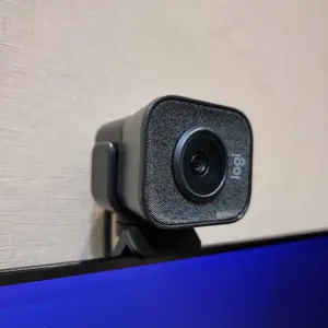 Logitech StreamCam Stream Cam Full HD USB-C Webcam