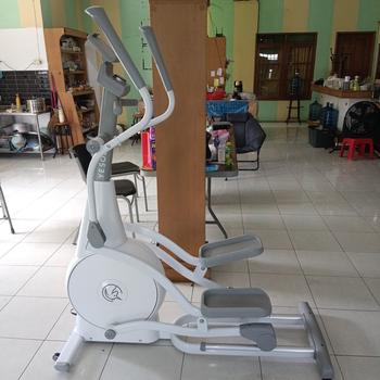 Product Review of Yesoul E30S Smart Elliptical Machine Alat Gym Fitness from Tokopedia customer review 3