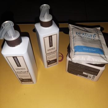 Product Review of Texture Experience Journey Hair Bundle Black Chocolate untuk Rambut Kering Makarizo Professional from Tokopedia customer review 0