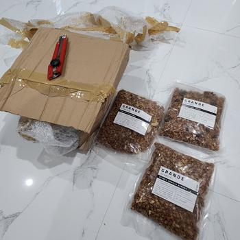 Product Review of Grande granola 500 gr (SEA SALT CARAMEL) from Tokopedia customer review 0