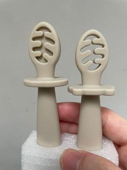 Product Review of BLOOME Baby Palm Grip Training Utensils - Stage 1 Silicone Dip Spoon from Tokopedia customer review 0
