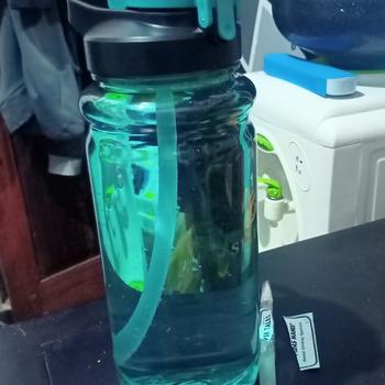 Product Review of Botol Minum Besar Jumbo Travelling Botol Seliya 2 liter BPA from Tokopedia customer review 0