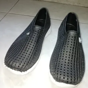 Dulux CQ029 30-35 / Sepatu Karet Anak / Sepatu Sekolah Hitam Slip On