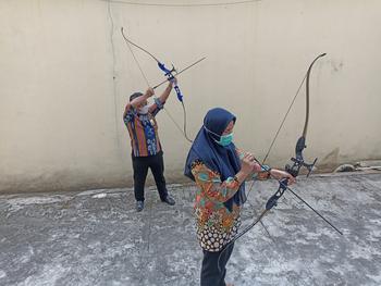 Product Review of Busur Panah Junxing F155 Recurve Bow from Tokopedia customer review 0