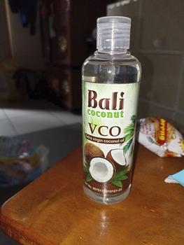 Product Review of Bali Coconut VCO 250ml - Minyak Kelapa Murni VCO from Tokopedia customer review 0