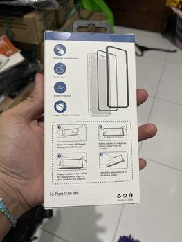 Product Review of Mocolo Tempered Glass Compatible For iPhone 12 Pro Max 12 Pro 12 Mini Anti Gores Kaca from Tokopedia customer review 1