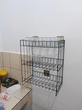 Product Review of Tempelan Dinding Super Kuat Hook Rak Sudut Tempelan Kait Rak Gantung from Tokopedia customer review 0