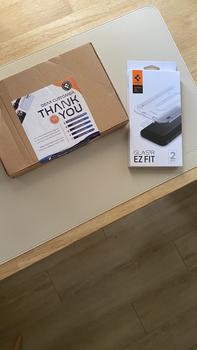 Product Review of Tempered Glass iPhone 14 Pro Max Plus Spigen Glas tR EZ Fit Full Clear from Tokopedia customer review 0