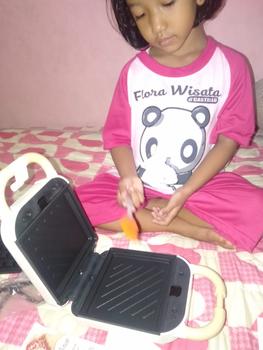 Product Review of KOCHEN Yidpu Sandwich Waffle Maker 2in1 Toaster Panggang Electric from Tokopedia customer review 0