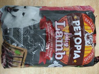 Product Review of PETOPIA  DOG DRY FOOD - 800GR - 1KG - MAKANAN ANJING from Tokopedia customer review 1