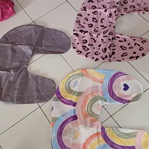 sarung bantal menyusui