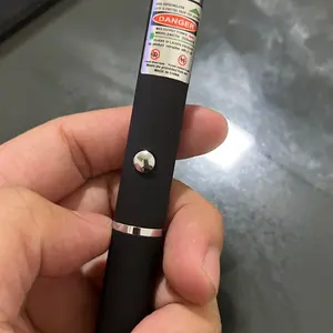 Taffware Beam Laser Pointer Presentasi Panggung Pen Laser Merah Hijau 5mW Laser Terang Jangkauan Jauh - ZY0001