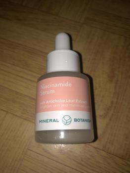 Product Review of Mineral Botanica Niacinamide Serum With Artichoke Leaf Extract 20ml Vitamin Essence from Tokopedia customer review 1
