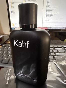 Kahf Eau de Parfum Revered Oud 100 ml Parfum Pria Wangi Tahan Lama Revered Oud EDP