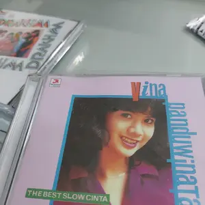 CD VINA PANDUWINATA THE BEST SLOW CINTA 2DISC