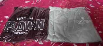 Product Review of Everything Flown Hoodie Unisex Bahan Fleece Sweater Hodie Wanita Pria from Tokopedia customer review 0