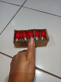 Product Review of Lampu bohlam sembahyang merah cabe E12 bohlam altar No LED merek KTY from Tokopedia customer review 0