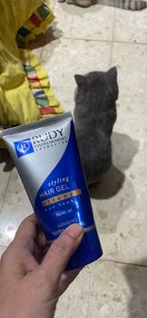 Product Review of RUDY HADISUWARNO COSMETICS [NEW] Styling Hair Gel Normal 150ml from Tokopedia customer review 0