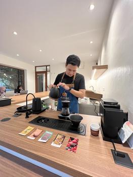 Product Review of tutup lubang kabel meja hitam TSM / grommet table / gromet meja kotak from Tokopedia customer review 0