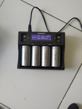 Product Review of Charger Baterai LiitoKala Lii D4XL Original dengan 4 Slot Charging untuk Nimh/Nicd, Li-ion, Li-Ion, dan LiFePo4 Battery from Tokopedia customer review 0