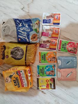 Product Review of Makanan Kucing Bolt Repack 800GR Murah Tuna Cat Food MURAH !!! from Tokopedia customer review 0