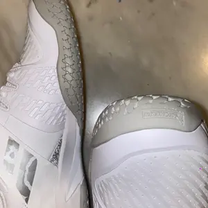 Sepatu Tenis Babolat Propulse JR White Wimbledon Junior Tennis Shoes