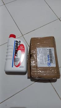 Product Review of Air Cairan Pendingin BIRU HONDA Radiator Coolant TYPE 2 Biru Genuine original baru 1 botol 1 liter Made In Thailand car from Tokopedia customer review 1