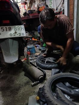 Product Review of MAXXIS DIAMOND 100 / 80 - 14 MA - 3DN Ban Motor Matic VARIO TUBELESS FREE PENTIL from Tokopedia customer review 0