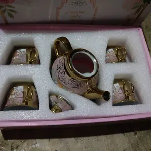 Hampers Paket Set Cangkir Teh Klasik Teko Keramik 4 Cups 1 Pot Eropa Style Classic B140 Gift Kado Souvenir Pernikahan Ulang Tahun Hadiah Hari Raya