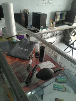 Product Review of Cleaning Kit Set Tools Alat Pembersih Lensa Kamera Hp Laptop Serbaguna from Tokopedia customer review 2