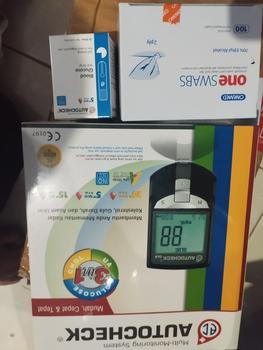 Product Review of Alcohol Swab Tisu Alkohol Pads 1 Box isi 100 Murah from Tokopedia customer review 2