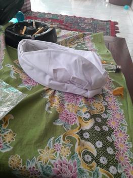 Product Review of udeng putih jadi,bungkulan,putih polos from Tokopedia customer review 0