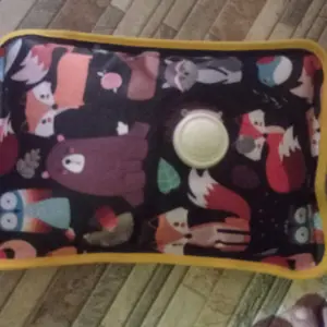 Bantal panas terapi. Bantal air panas elektrik