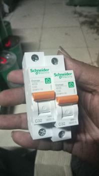 Product Review of MCB DOMAE SCHNEIDER NEW 1P 2A 4A 6A 10A 16A 20A 32A 40A 50A 63A SNI from Tokopedia customer review 0