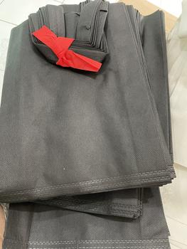 Product Review of Tas Spunbond Handle uk 25x35x8 / Goodie Bag / Tas Kain Polos from Tokopedia customer review 0