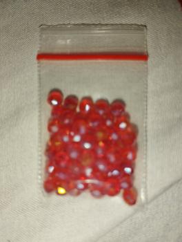 Product Review of kristal ceko bulat manik payet kristal beads ukuran 4 mm per 50 pcs crystal manik  tempel  kristal from Tokopedia customer review 1