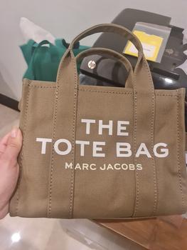 Product Review of MARC JACOBS Small traveler tote bag from Tokopedia customer review 3
