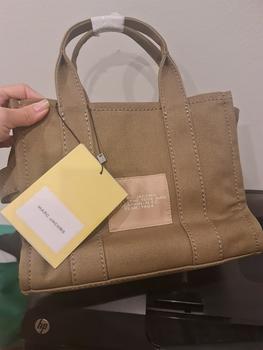 Product Review of MARC JACOBS Small traveler tote bag from Tokopedia customer review 2