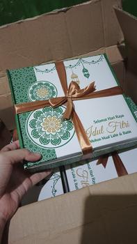 Product Review of HAMPERS HIJAB SEGI EMPAT EXCLUSIVE | HAMPERS LEBARAN IDUL FITRI from Tokopedia customer review 2