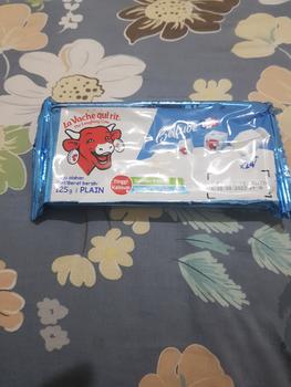 Product Review of Keju Belcube Cheese Spread 125 gr - Belcube Keju Bayi MPASI 24 kotak from Tokopedia customer review 0