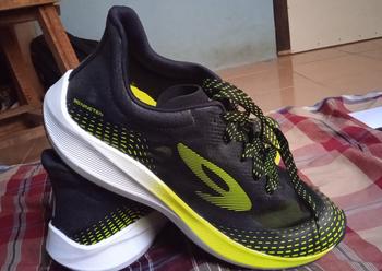Product Review of Sepatu 910 Nineten Haze 1.5 - Hitam/Hijau Neon/Putih (Running) from Tokopedia customer review 0