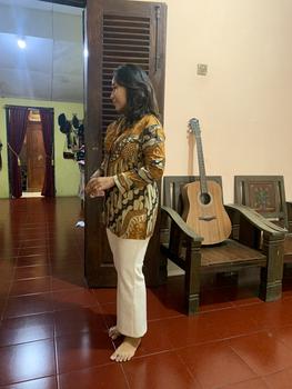 Product Review of Couple Baju Batik Seragam Kerja Blouse Kemeja Kancing Depan Terbaru 03 from Tokopedia customer review 0